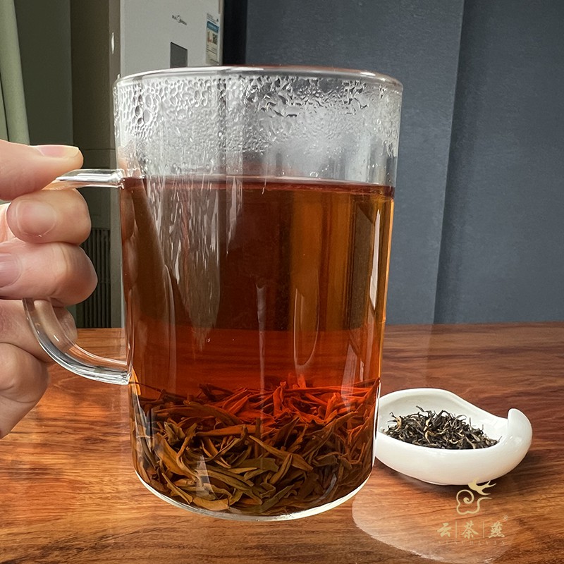 玻璃杯
