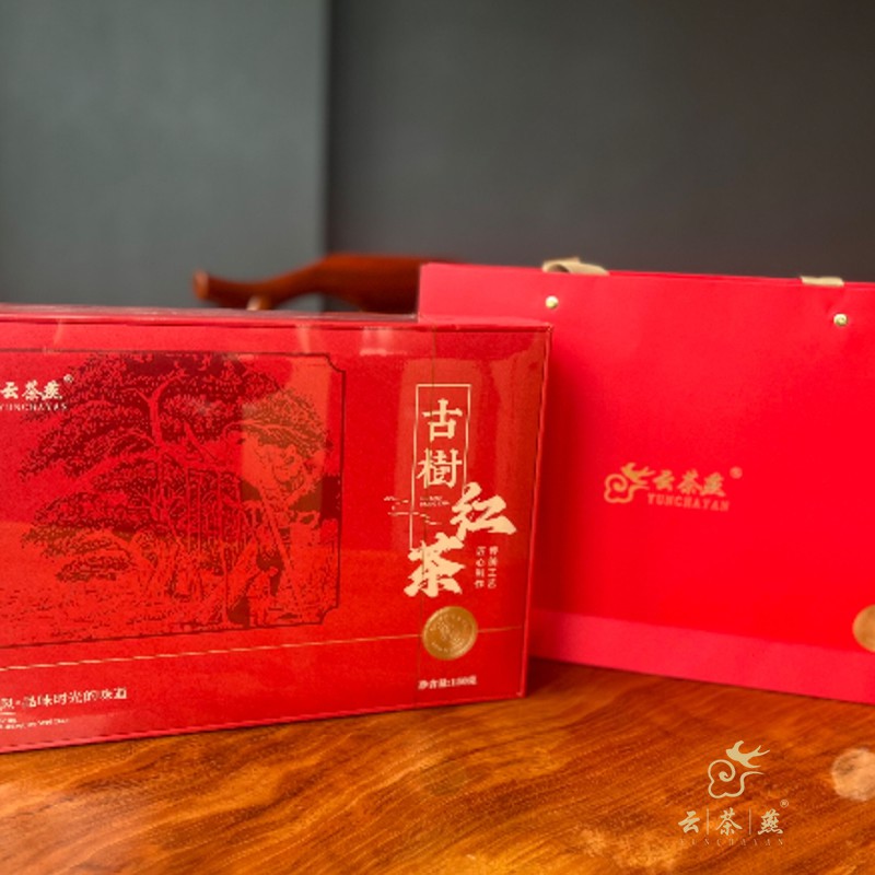 古树晒红红茶